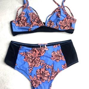 Floral bikini set